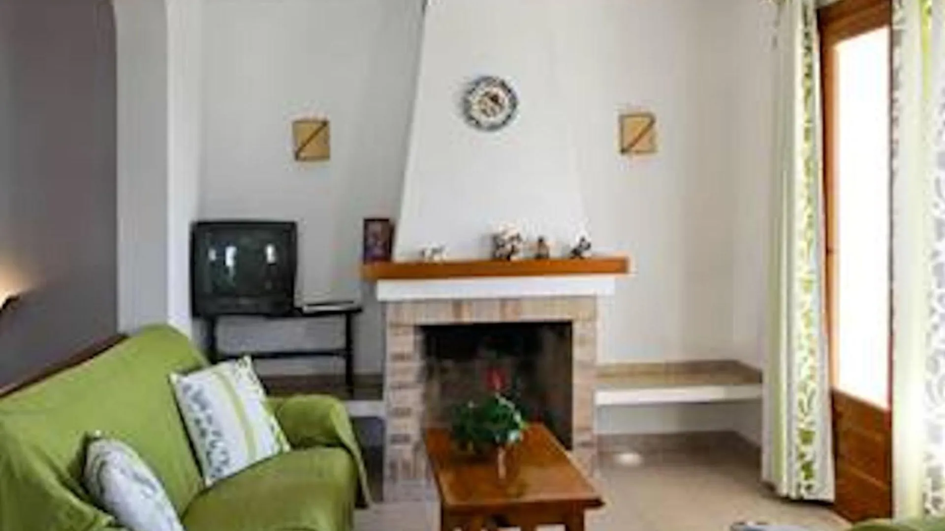 Casa Louise - Great Value 3 Bedroom House In Son Bou - Perfect For Families 0*,  Spain