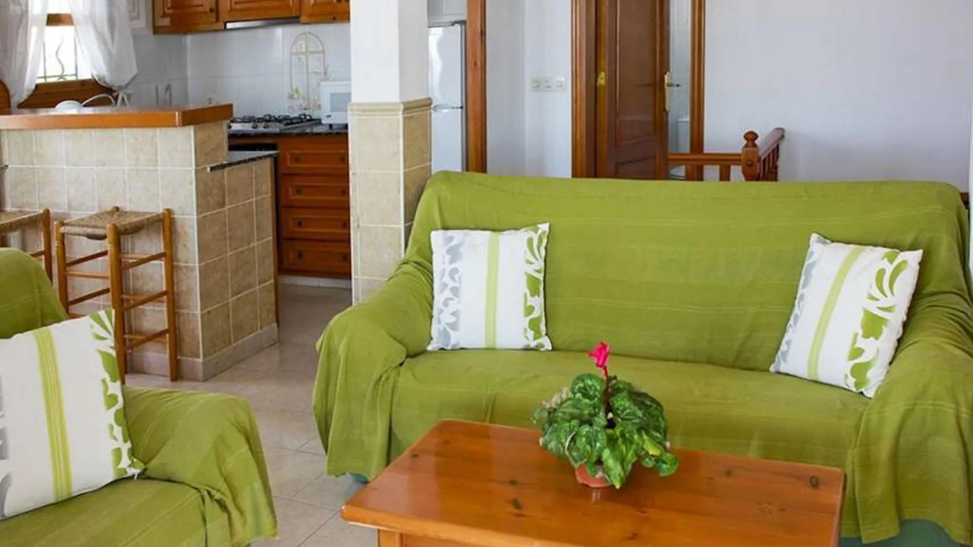 Casa Louise - Great Value 3 Bedroom House In Son Bou - Perfect For Families 0*,